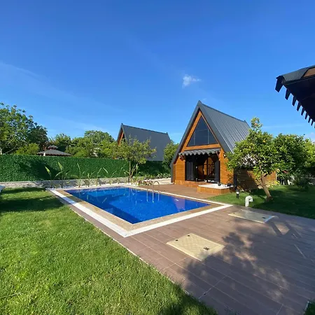 Eyluel Villa *
